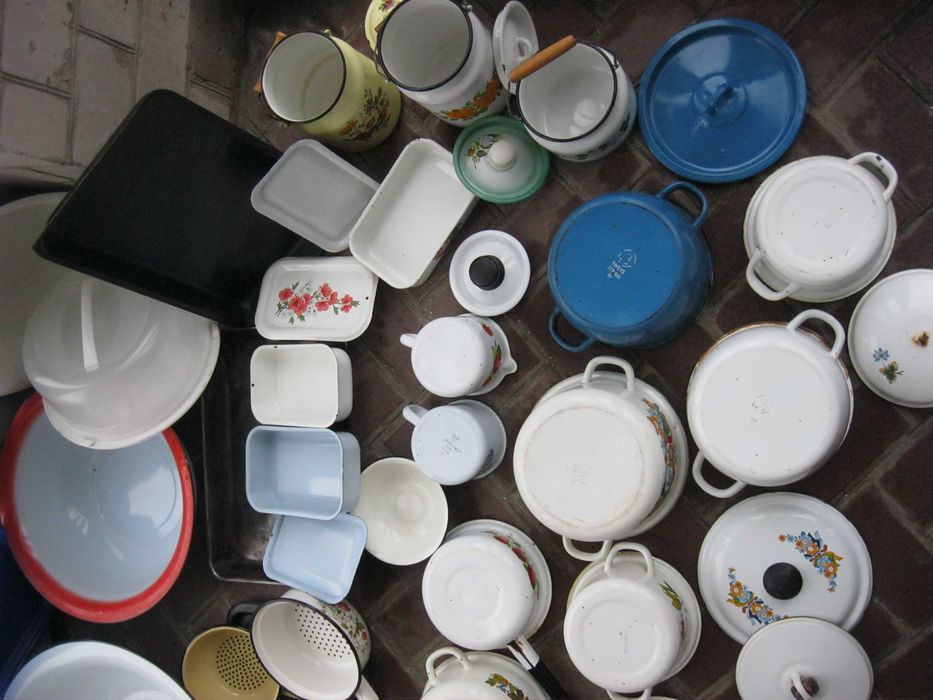 Продам кастрюли эмалированные