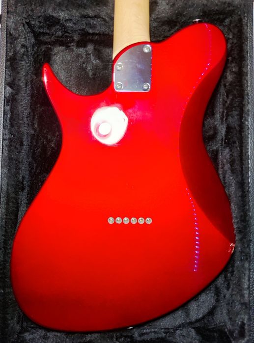 Czerwona gitara Aria Pro ll Jet-2