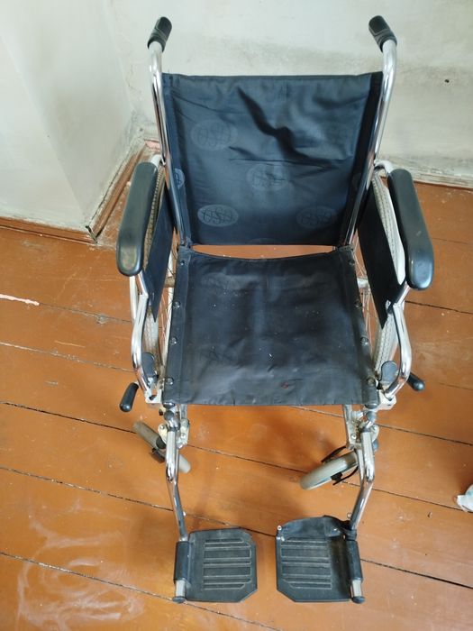 Інвалідний візок каляска