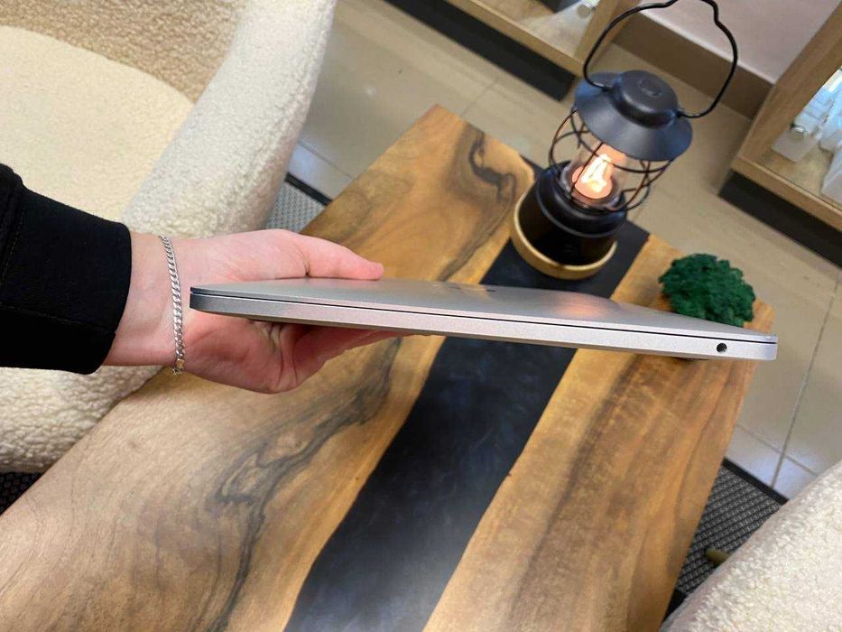 Ноутбук Apple MacBook Pro 13'' i5/8/128 Silver (MPXR2) 2017