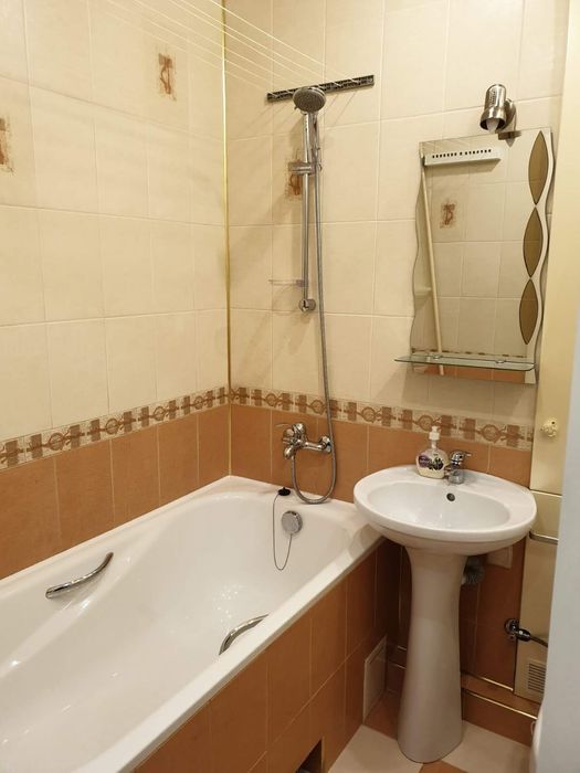 Свет не отключают! Сдам 1-комнатную квартиру