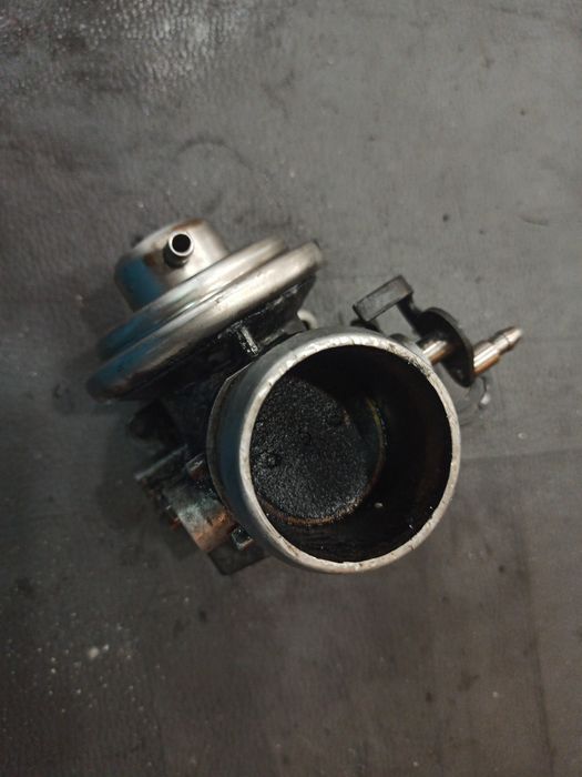 Válvula egr - audi a4 avant (8d5, b5) | 94 - 02