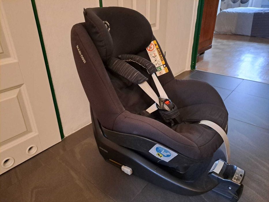 Fotelik MAXI COSI PEARL PRO -  plus baza FAMILY FIX - do 18,5 kg / wzrost 105 cm