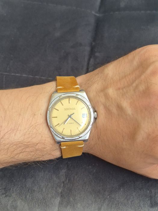 Вінтажний механічний годинник SEKONDA 17 Jewels