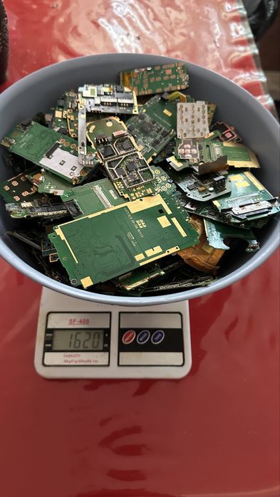 Платы от телефонов