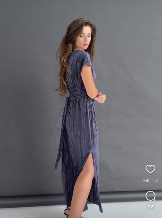 Чорна сукня