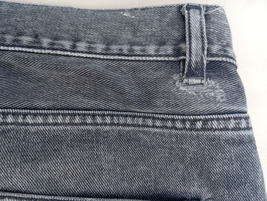 Широкі джинси Carhartt