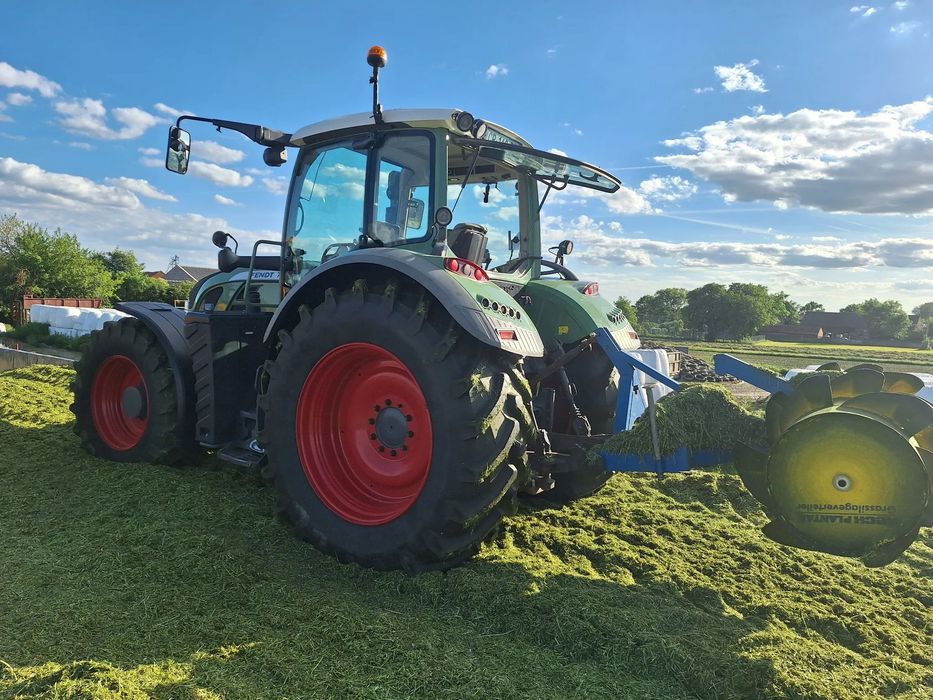 Fendt 718 Profi TMS  Fendt 718 7300 mtg Profi niski przebieg sprowadzony nowe opony