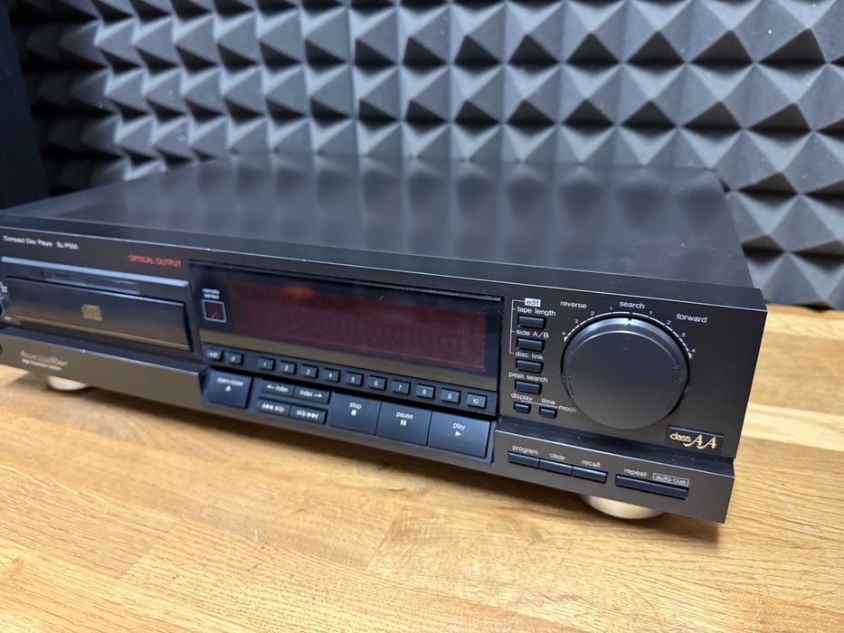 Odtwarzacz CD TECHNICS SL-P555 klasa AA