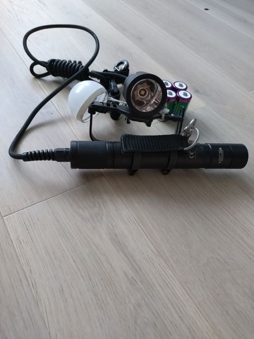 Latarka nurkowa Tecline LED