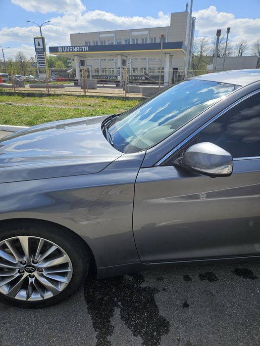 Infiniti q50 3.0  2021 awd