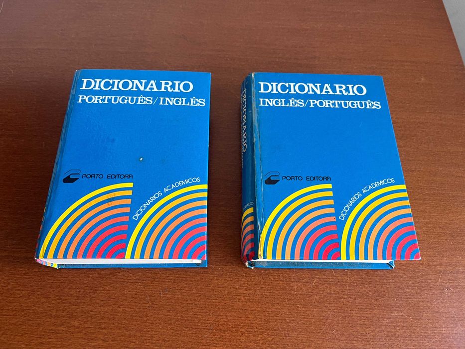 Dicionários Português/Inglês e Inglês/Português