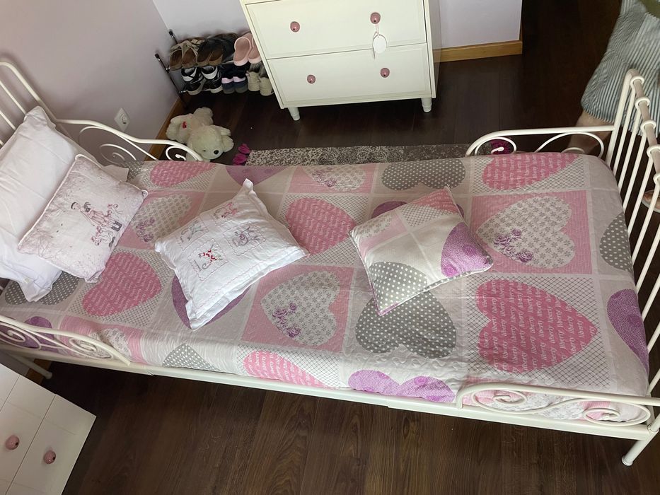 Cama criança ferro extensível, nova, dos 3 aos 13 anos