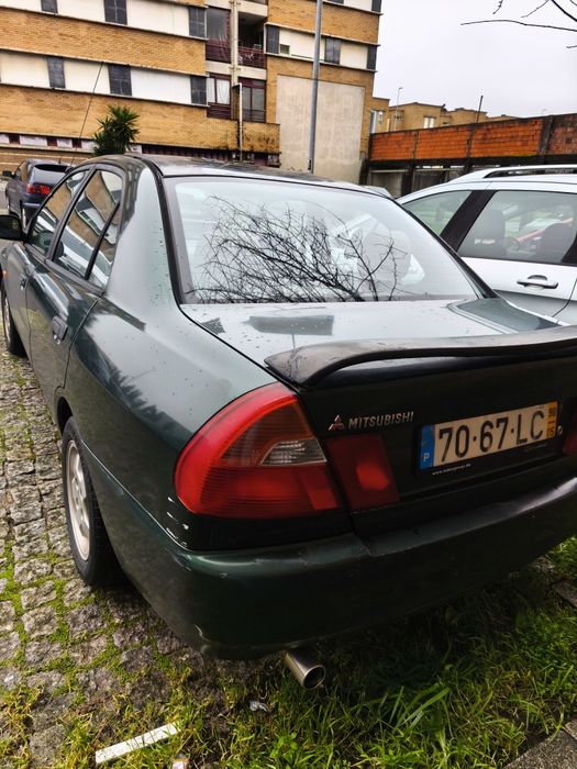 Mitsubishi Lancer 1.3 GLX