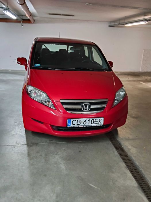 Honda FR-V