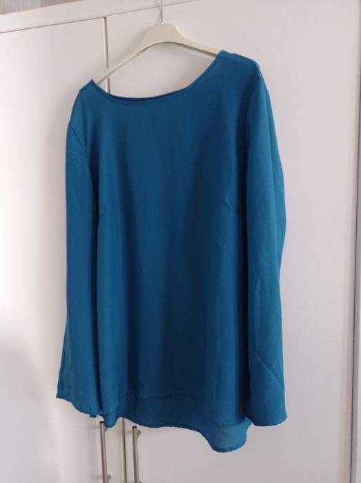 Bluzka koszulowa w kolorze morskim. Tchibo.