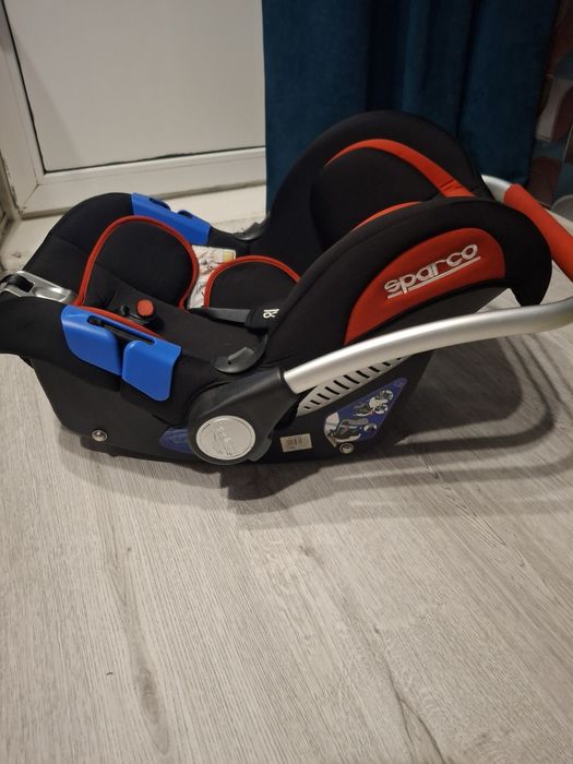 Автокрісло 0-9кг