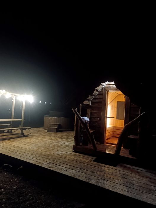Uroczy domek z balią, jacuzzi i sauną !