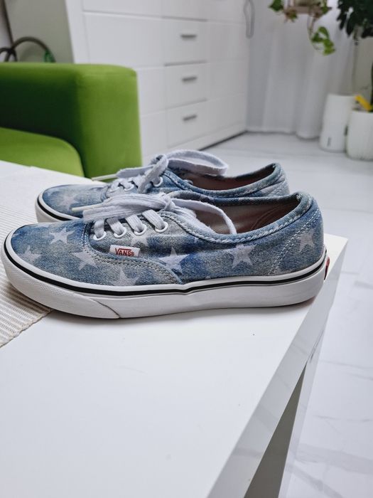 Trampki Vans w rozmiarze 37 Jeans 
Biało niebieskie NOWE sznurówki GRA