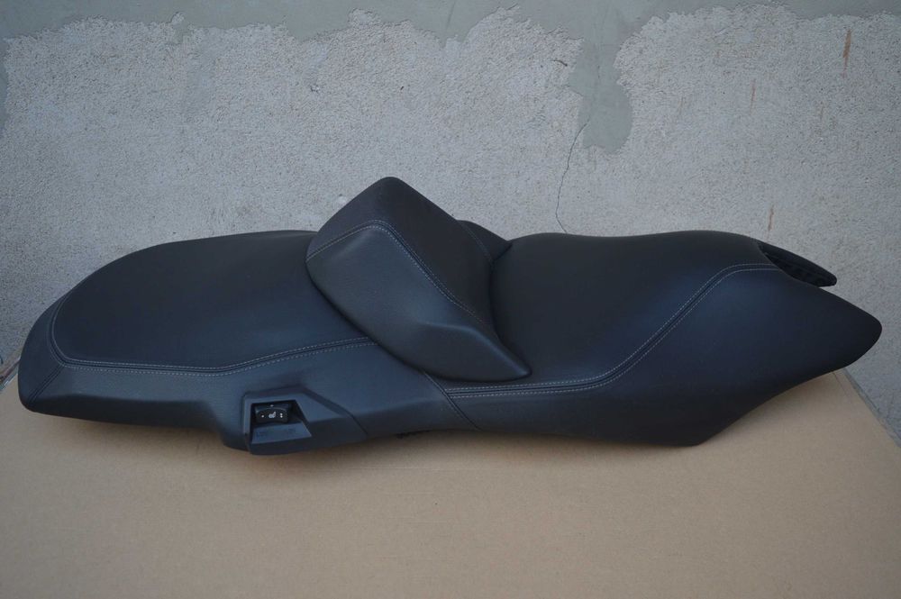 BMW c 650 GT '11-16r SIEDZENIE kanapa bdb PODGRZEWANE