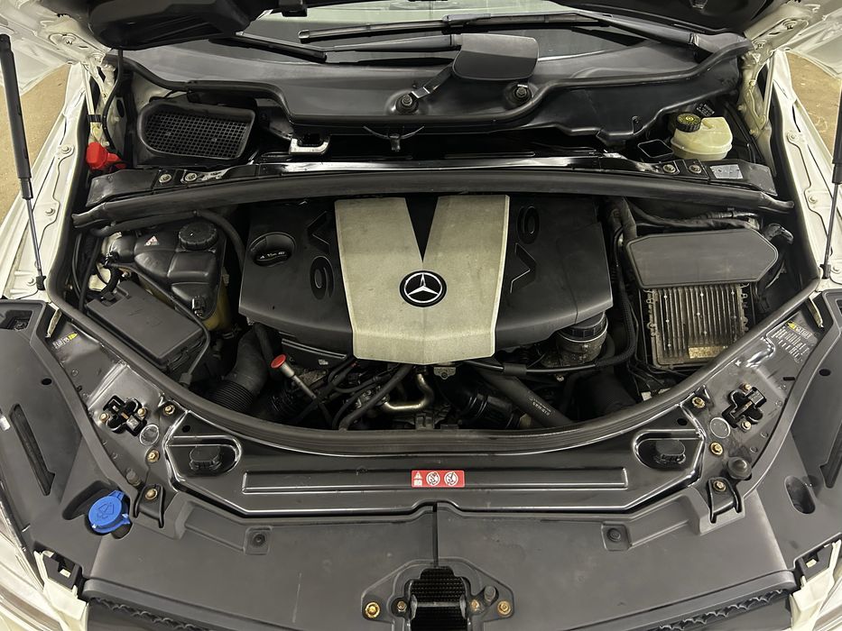 Mercedes R Klasa W251 2010 3.0 V6 4-MATIC