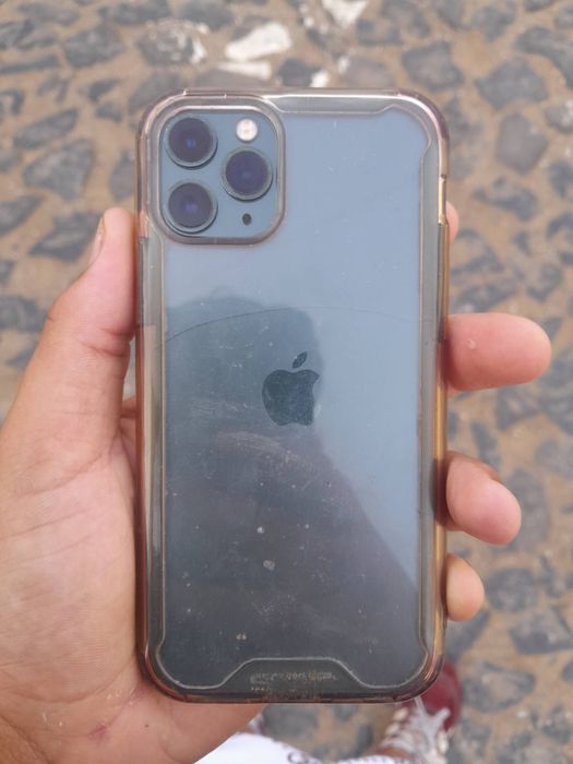 iPhone 11 Pro só tem um jeito pra carregar