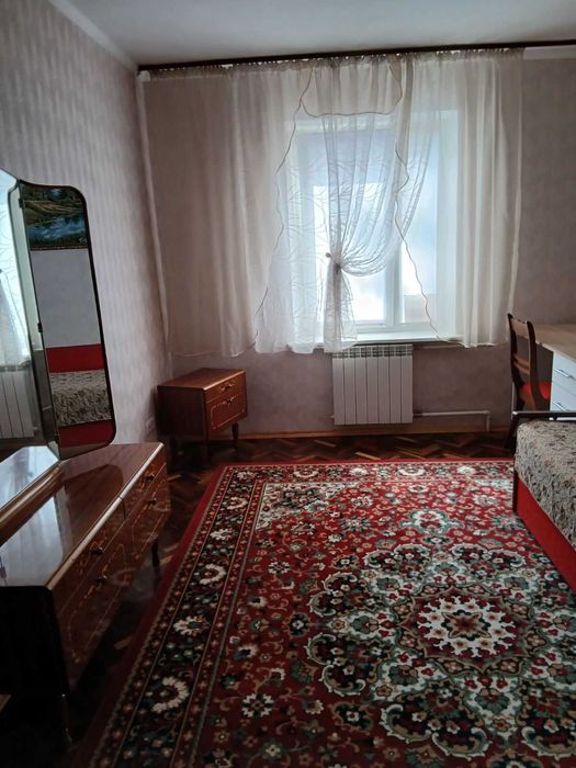 здається кімната,вул.Тростянецька