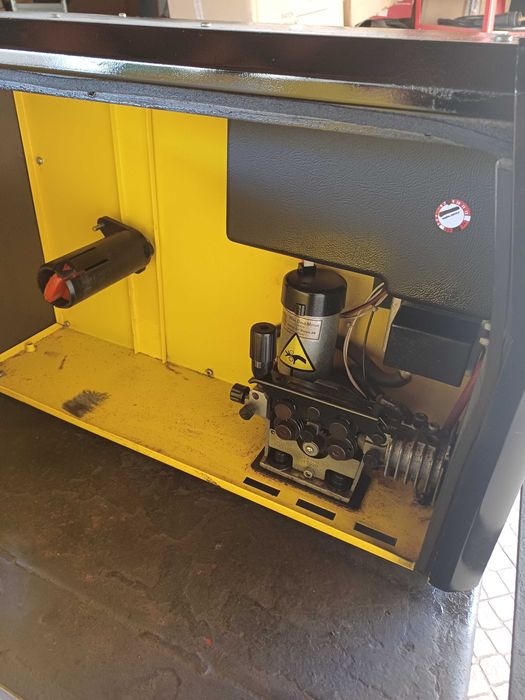 Máquina de soldar esab 3000c