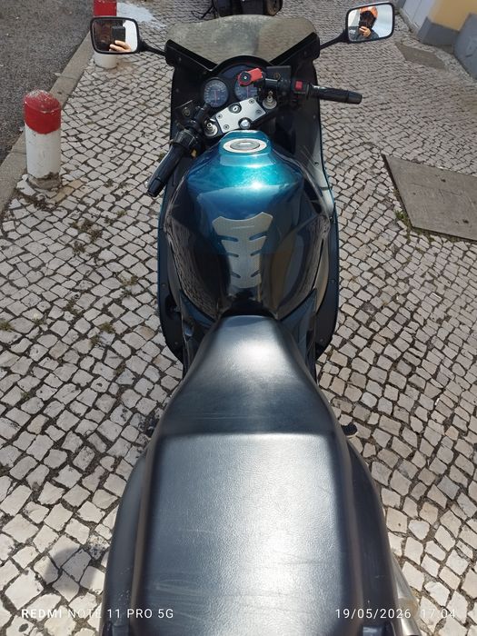 Moto Suzuki rf 900
