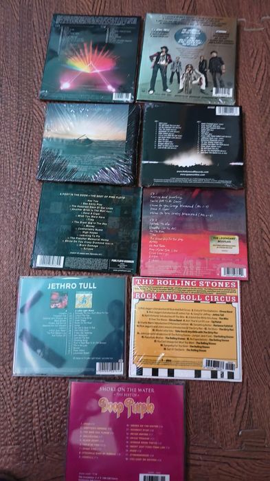 Conjunto de CDs 
Novos e Selados  nn
50€