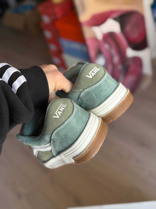 Vans Hylane. Чоловічі кросівки. Оригінал. Демісезон. Оригінальні кросівки