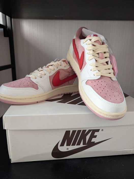 Ексклюзив  Nike Air Jordan 1 Low Travis Scott Pink / Трендові кросівки