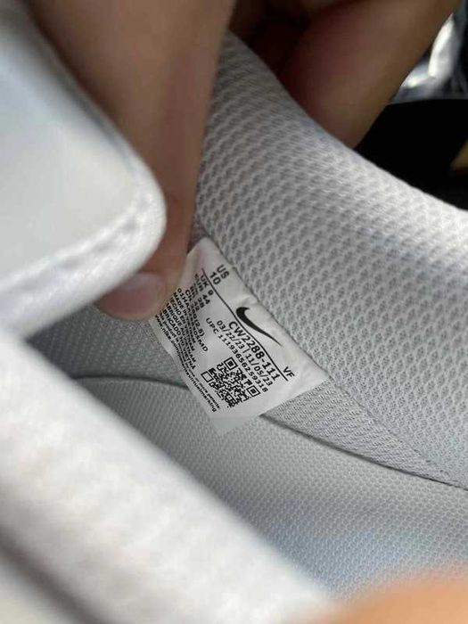 Nike_Air_Force_1_Low_'07_White R.42