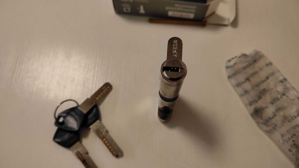 Б/в механізм циліндровий (замок) Apecs 80 мм, у комплекті 3 ключі