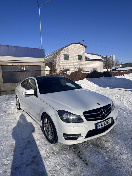 Продам авто Mercedes Benz C - Class 2015