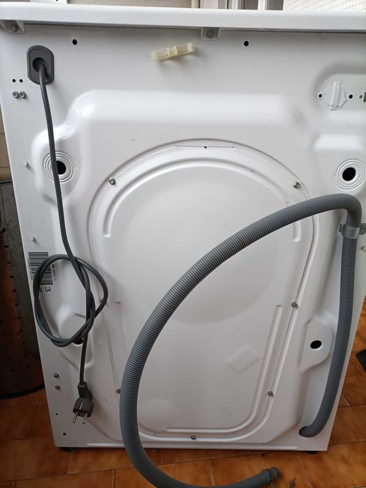 Máquina de lavar roupa Candy