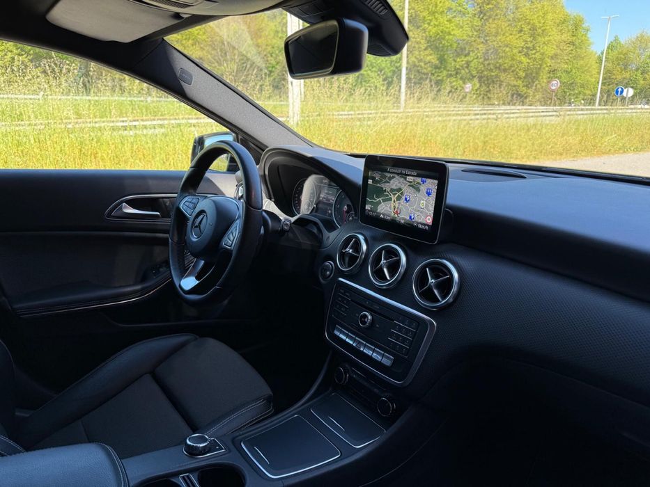 Mercedes A180d AMG Automatico - Nacional