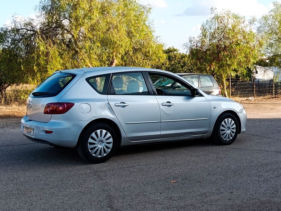 Mazda 3 HATCHBACK de 2004 nacional com 225mil kms