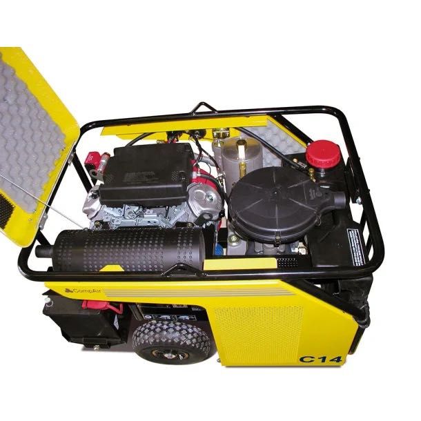 Vendo Kompakter Kompressor profissional, em excelente estado, com apenas 14 horas de utilização.  Preço novo: 8.237+ IVA€  - PREÇO DE VENDA  5.000€