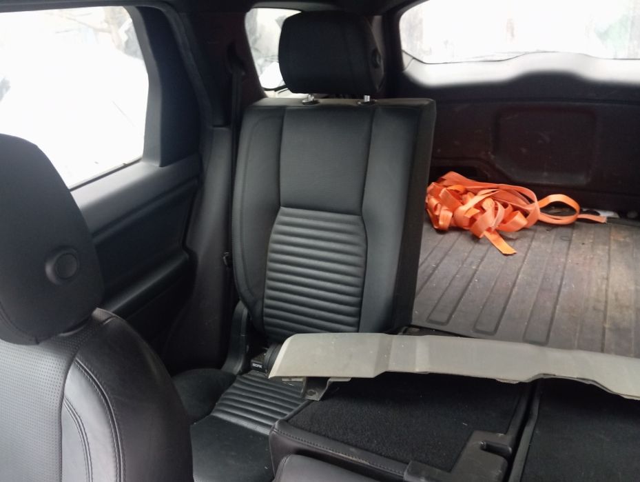 Салон Land rover discovery sport l550