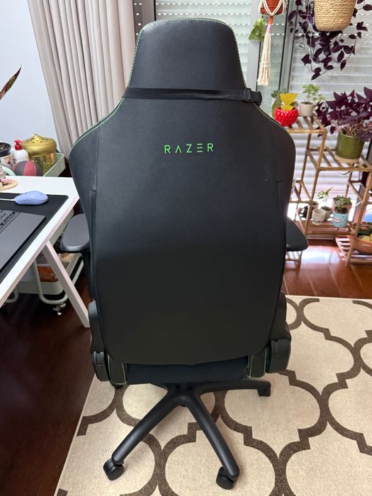 Cadeira Gaming Razer Iskur