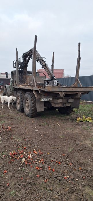 Урал маніпулятор з причіпом