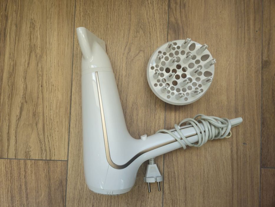 Фен philips hp8232