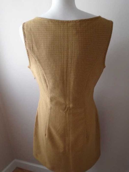 Vestido Lanidor aos quadradinhos
