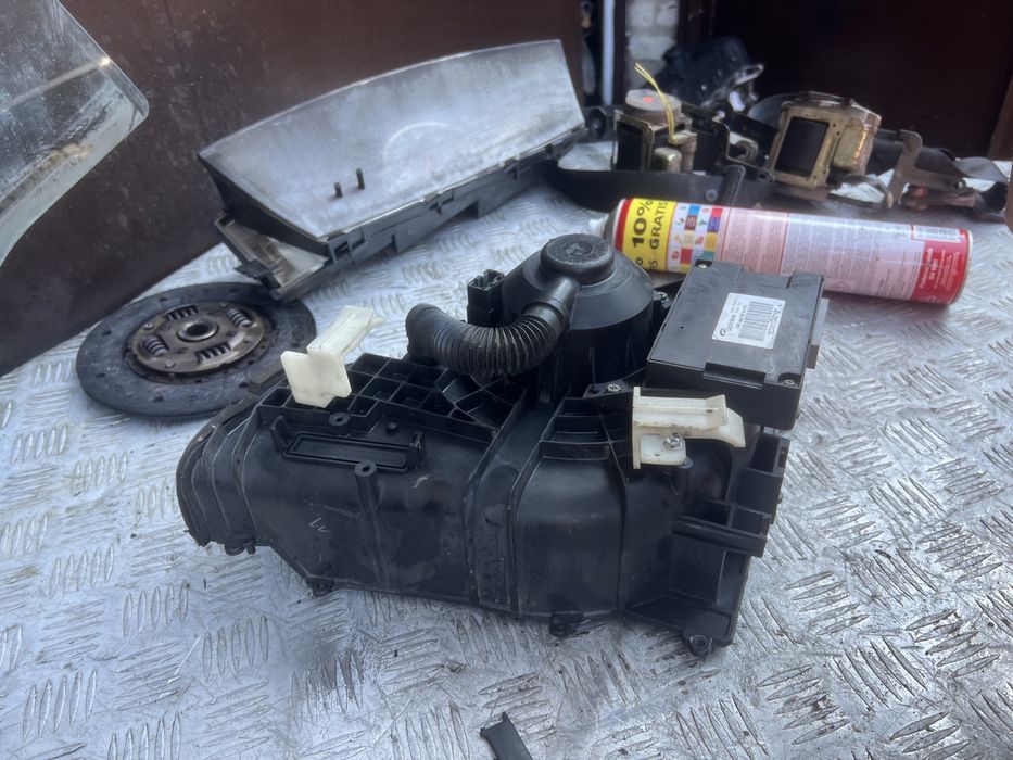 Моторчик печки вентилятор Nissan primera p12 2004г примера ниссан