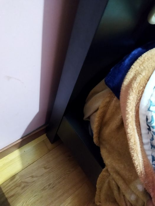 Cama de casal ótimo estado