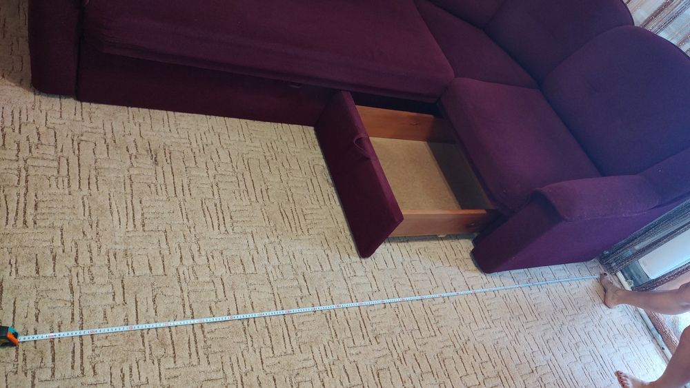 Диван угловий 260/110 і два крісла