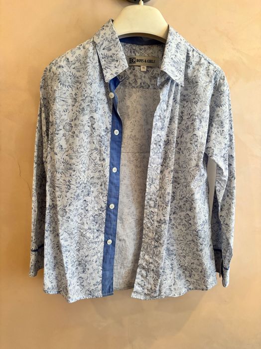 Продам  італійський костюм для хлопчика .