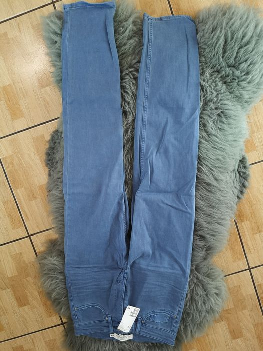 Nowe z metką spodnie damskie H&M jeansowe dżinsy granatowe 36 S