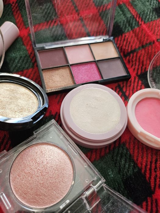 Zestaw kosmetyków używanych unleashia tołpa ziaja lovely revolution